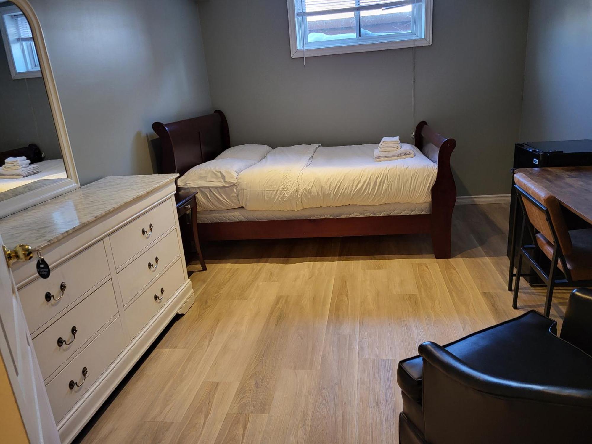 Main Suite Кінгстон Екстер'єр фото